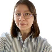 Etudiante donnant des cours particuliers aux horaires très flexibles !